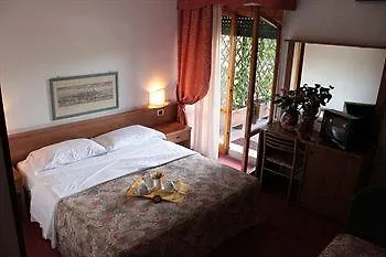 Cala Di Forno Hotell